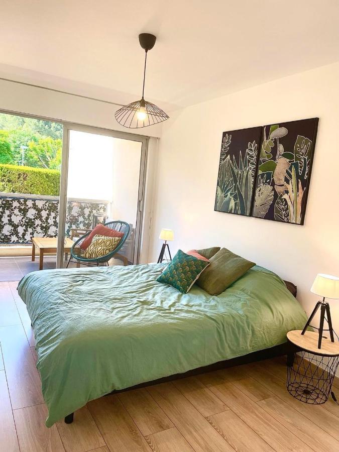 Appartement En Residence Avec Piscine, Cinema Nice Bagian luar foto