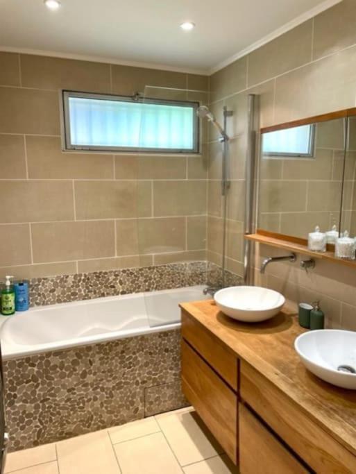 Appartement En Residence Avec Piscine, Cinema Nice Bagian luar foto